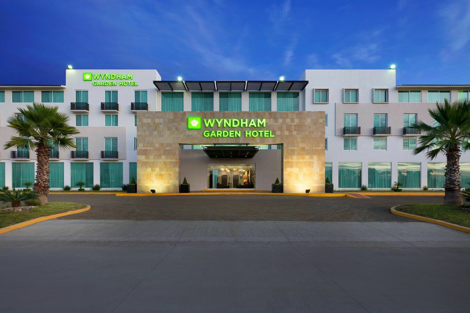 Wyndham Garden Silao Bajio Aeropuerto Hotel Exterior foto